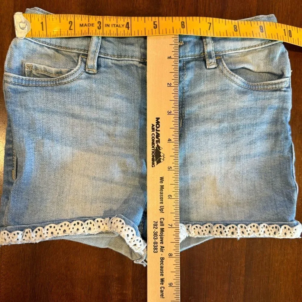 OshKosh B’Gosh Denim Jeans Shorts Girls Size 4